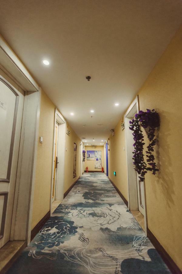 Harbin Walker Coffee Hotel Екстер'єр фото