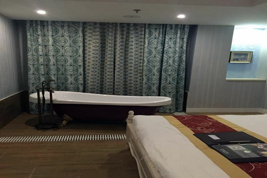Harbin Walker Coffee Hotel Екстер'єр фото